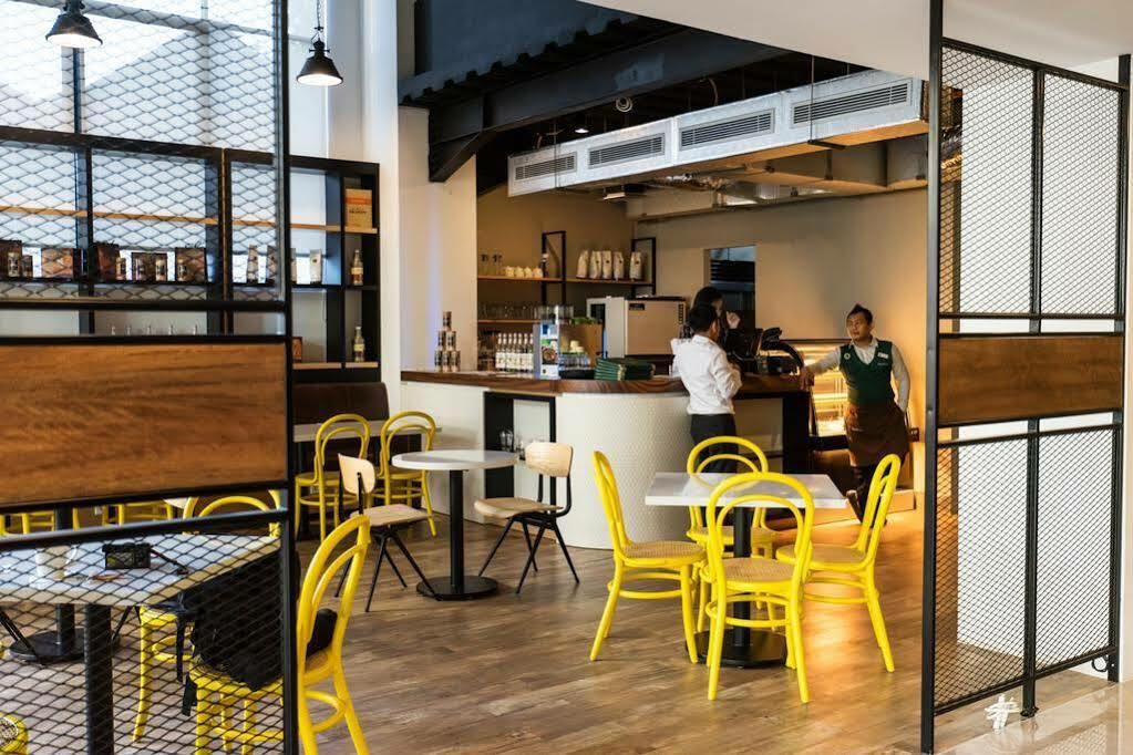 Liberty Hotel Thamrin Jacarta Exterior foto